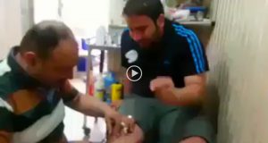 طبيب عنيف